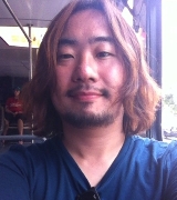 신타지아, 이성민 대표 