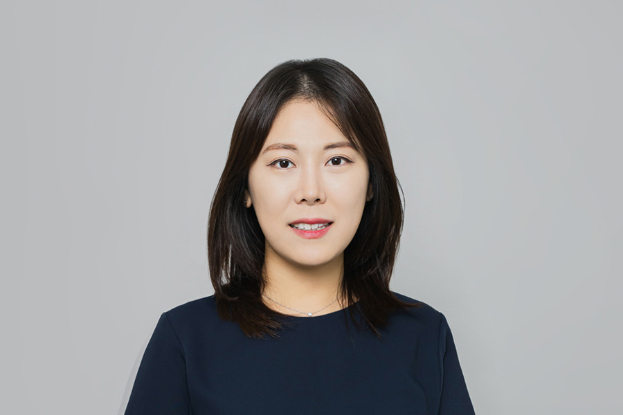 speaker Bio image