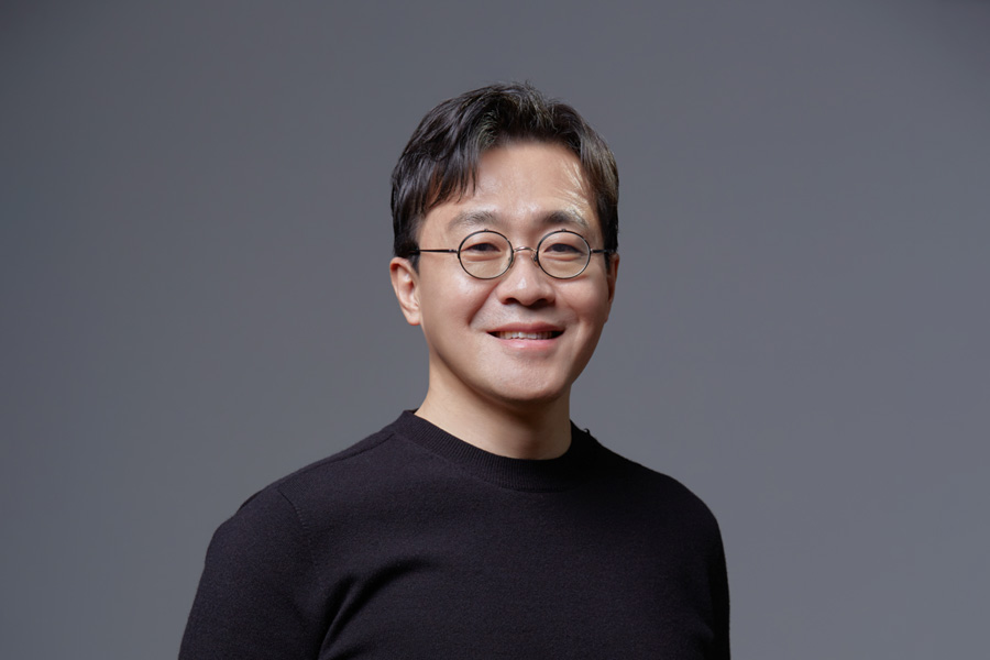 speaker Bio image